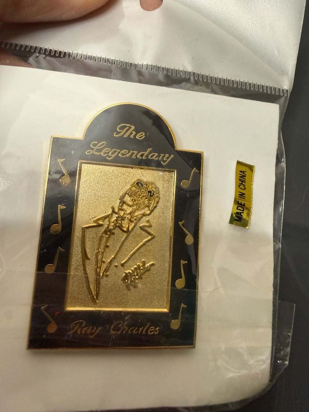Ray Charles The Legendary Lapel Pin Gold Tone Music Notes